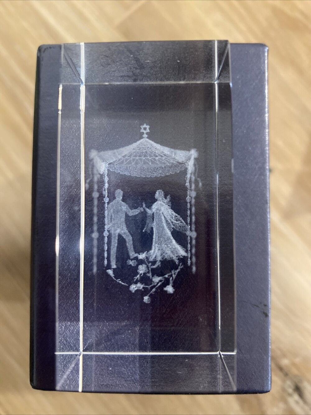 Chuppah Jewish Wedding 3D Laser Etched Crystal Glass Paperweight 2.5” x 1.25”